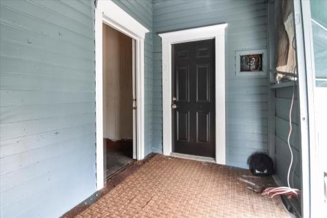 738 SW 1st Street Paris TX 75460