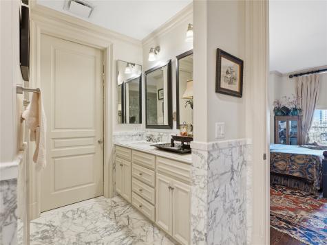 3505 Turtle Creek Boulevard Dallas TX 75219