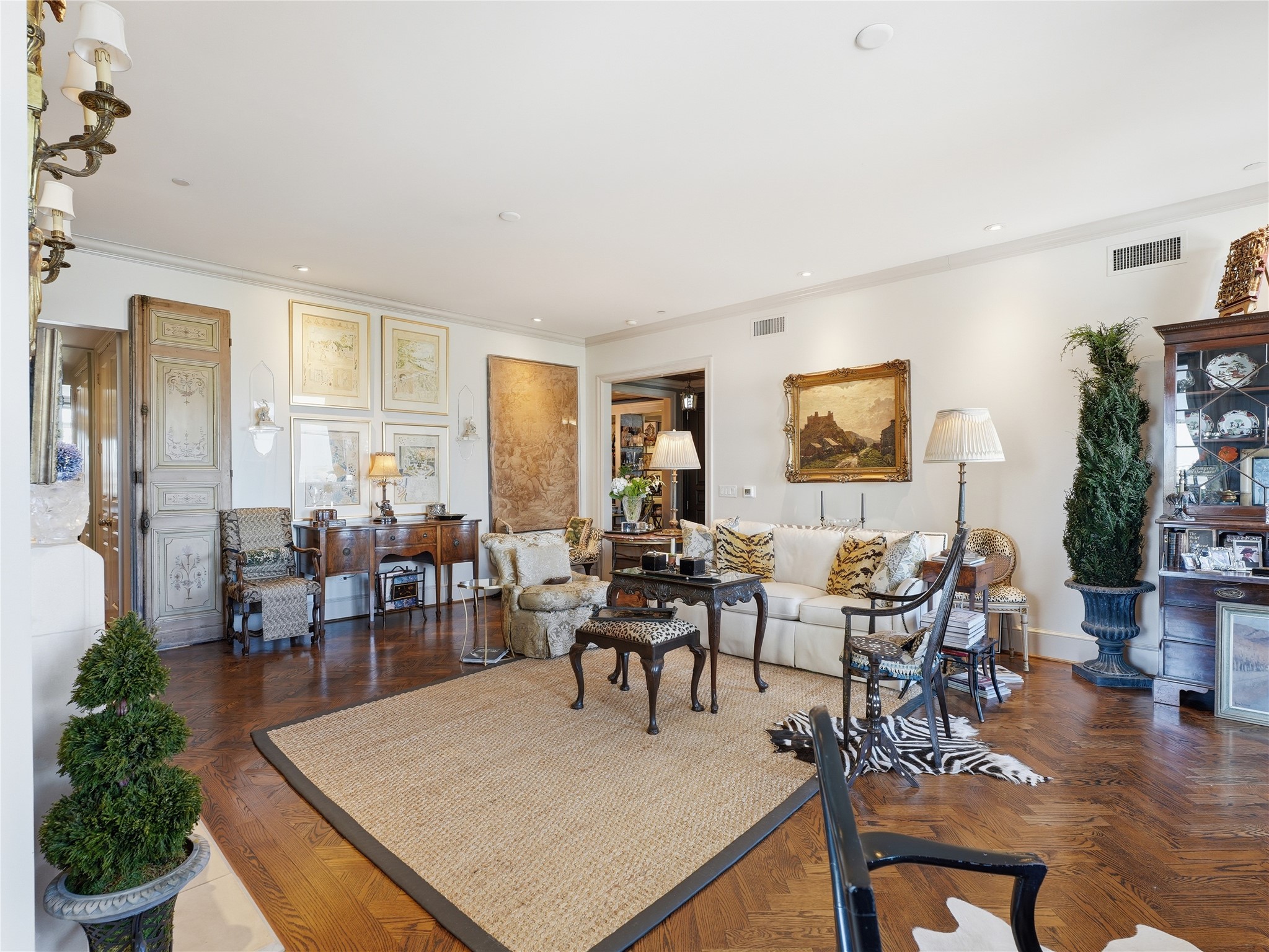 3505 Turtle Creek Boulevard Dallas TX 75219