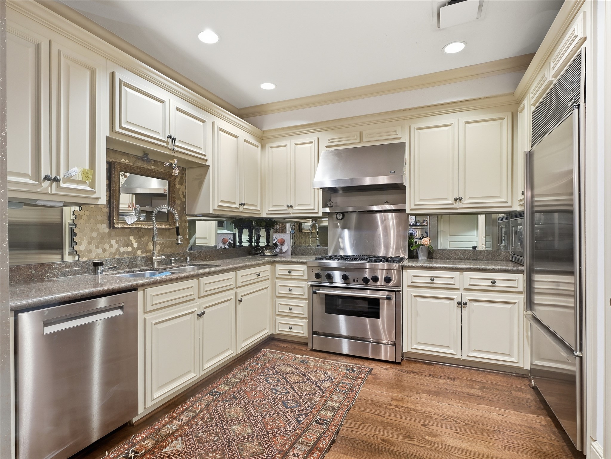 3505 Turtle Creek Boulevard Dallas TX 75219