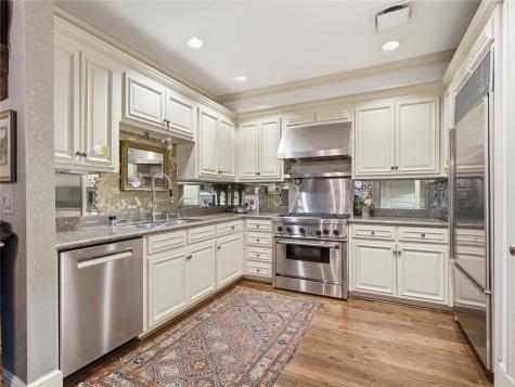 3505 Turtle Creek Boulevard Dallas TX 75219