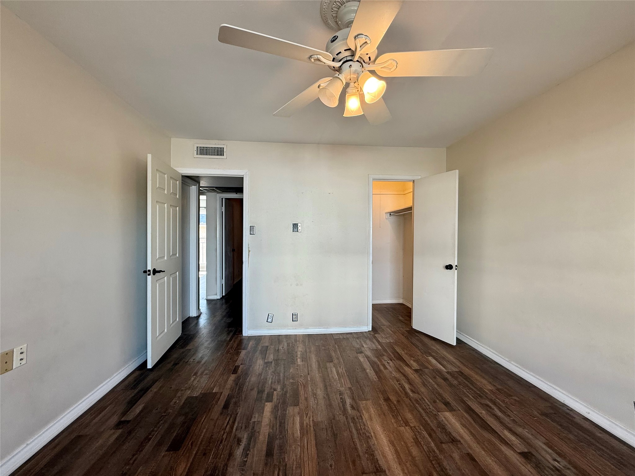7830 Meadow Park Drive Dallas TX 75230