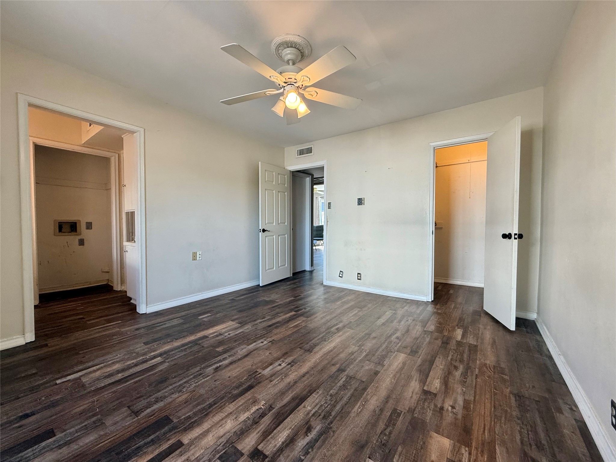 7830 Meadow Park Drive Dallas TX 75230