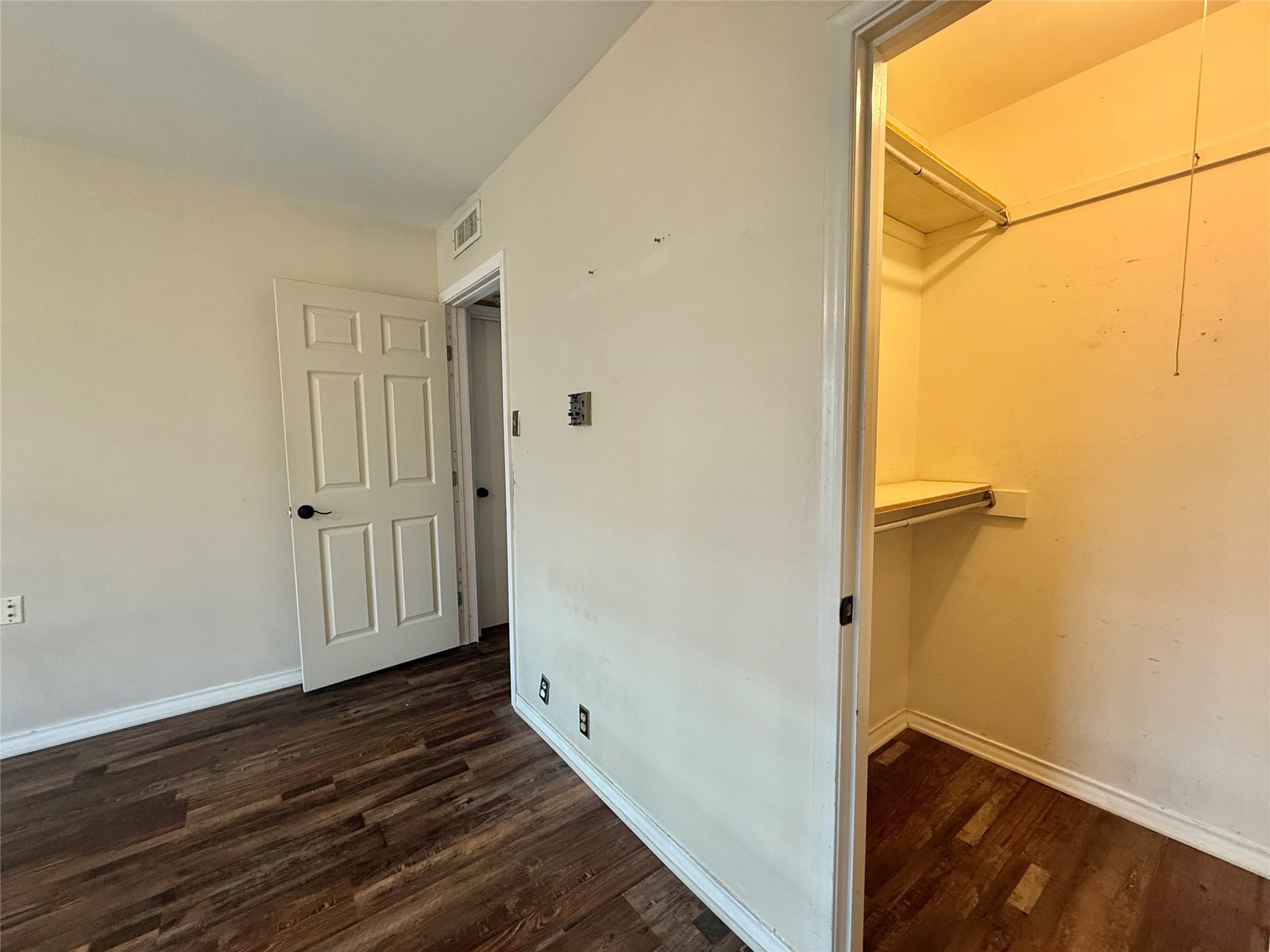 7830 Meadow Park Drive Dallas TX 75230