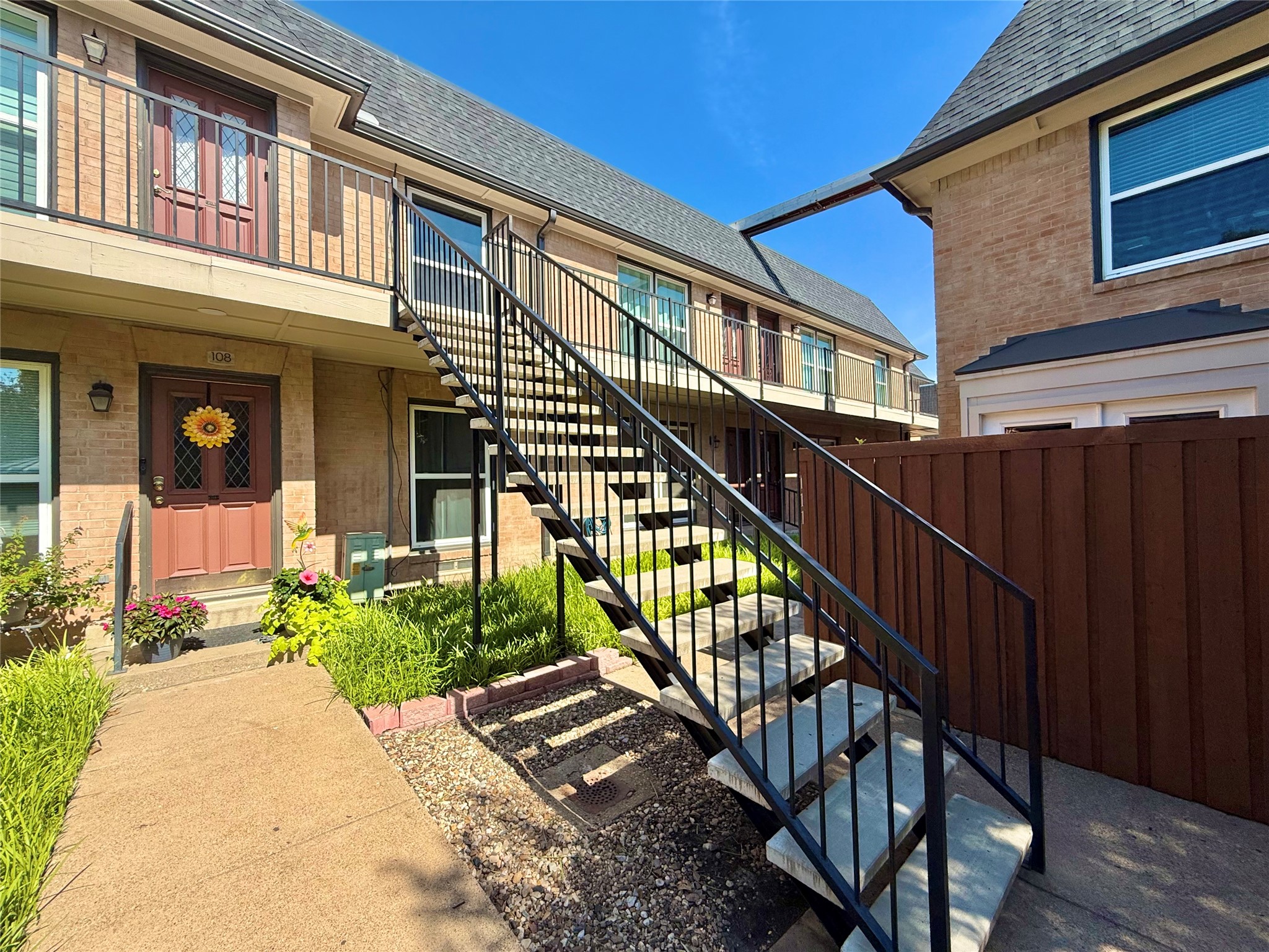 7830 Meadow Park Drive Dallas TX 75230