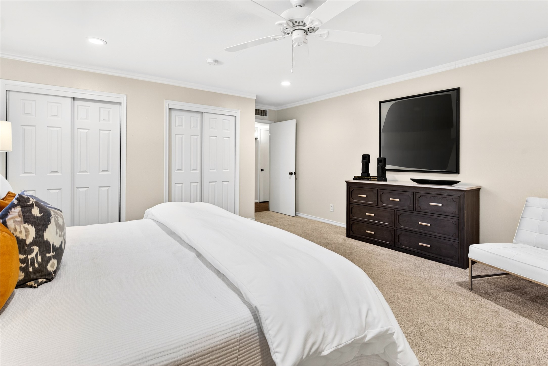 6234 Bandera Street Dallas TX 75225