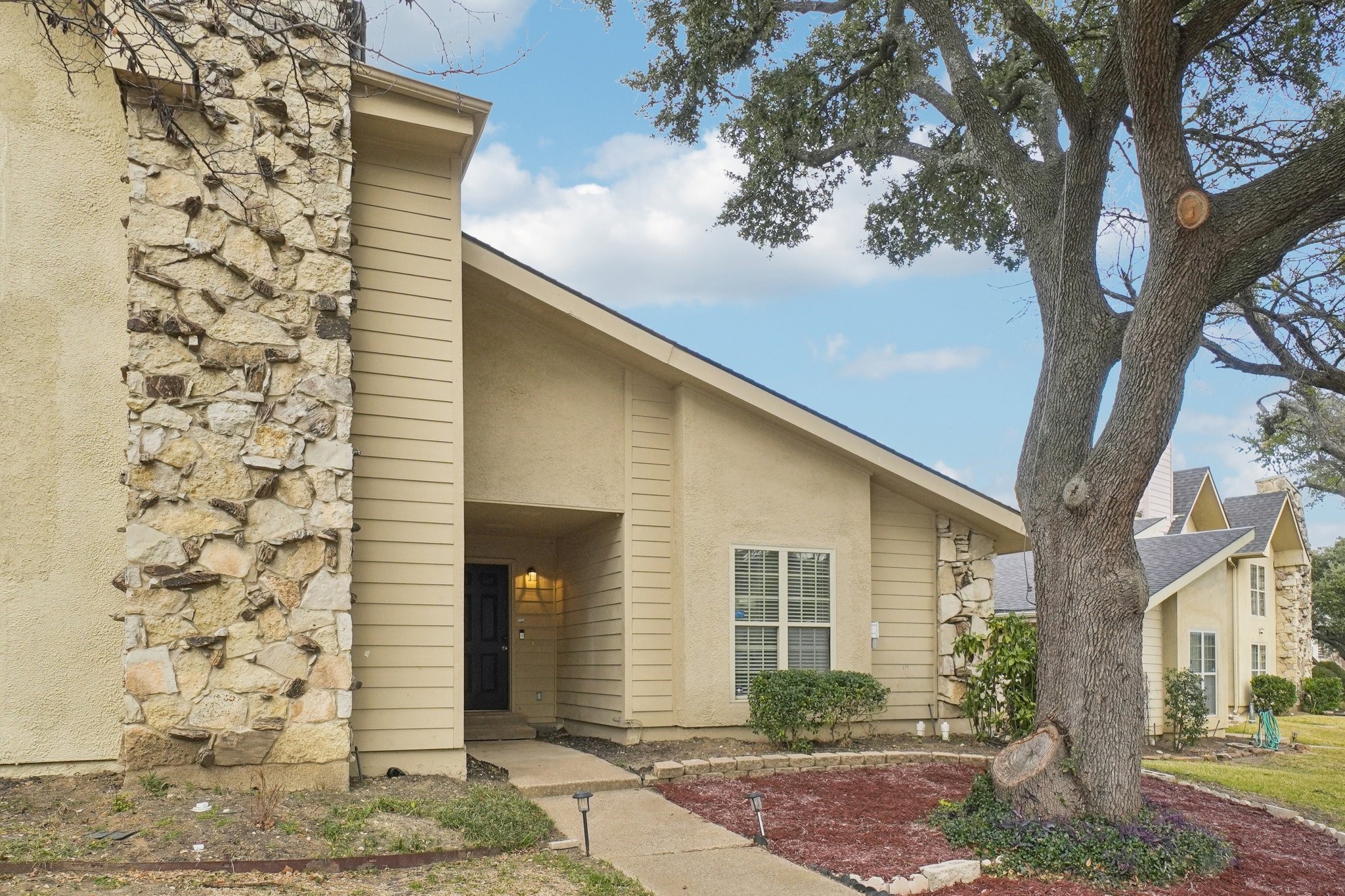 9437 Timberleaf Drive Dallas TX 75243