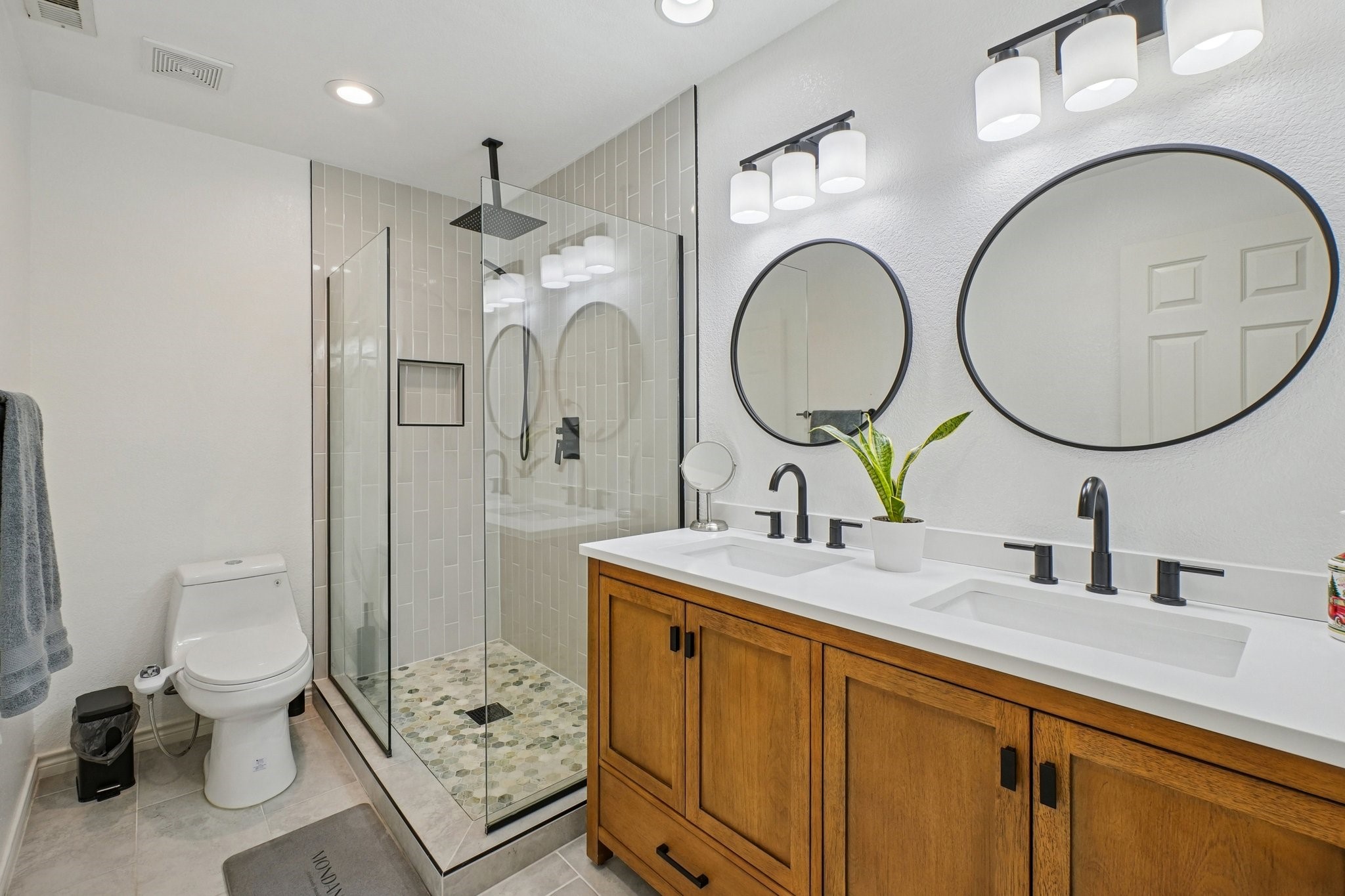 9437 Timberleaf Drive Dallas TX 75243