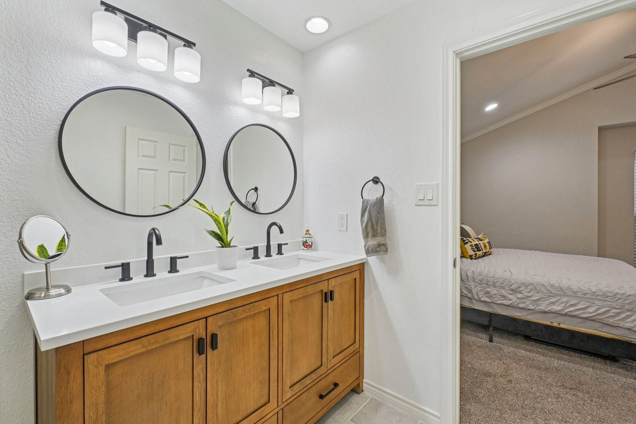 9437 Timberleaf Drive Dallas TX 75243