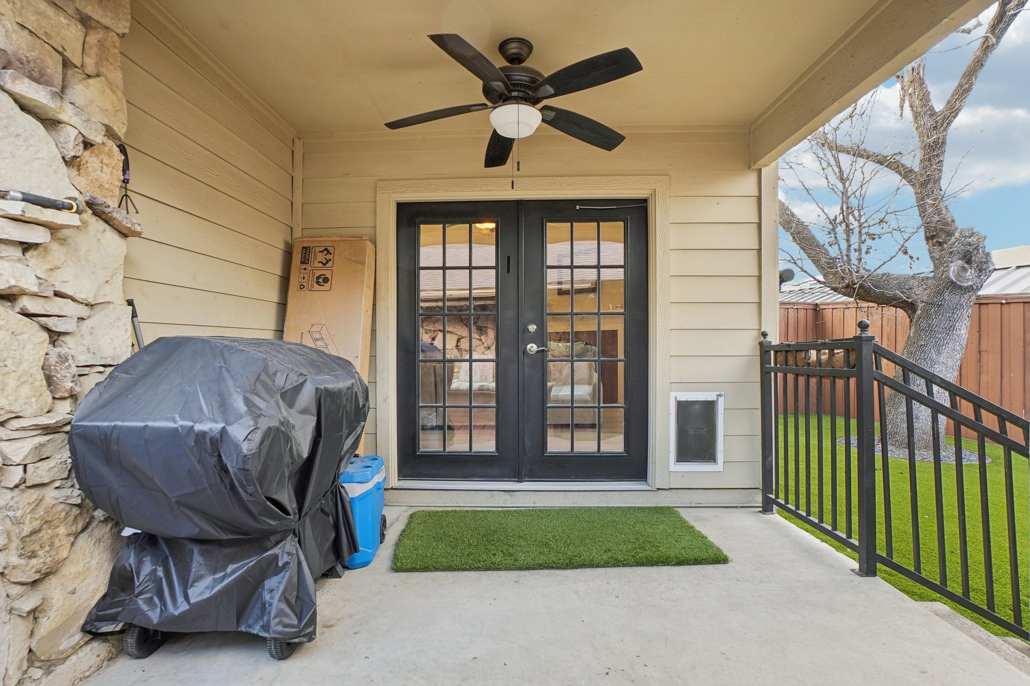 9437 Timberleaf Drive Dallas TX 75243