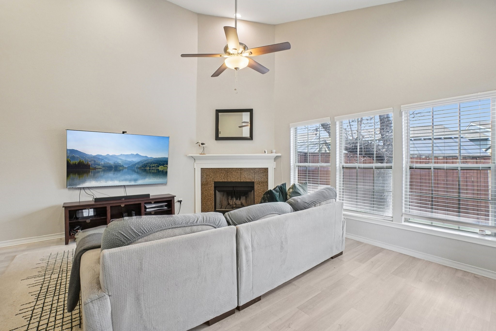 9437 Timberleaf Drive Dallas TX 75243