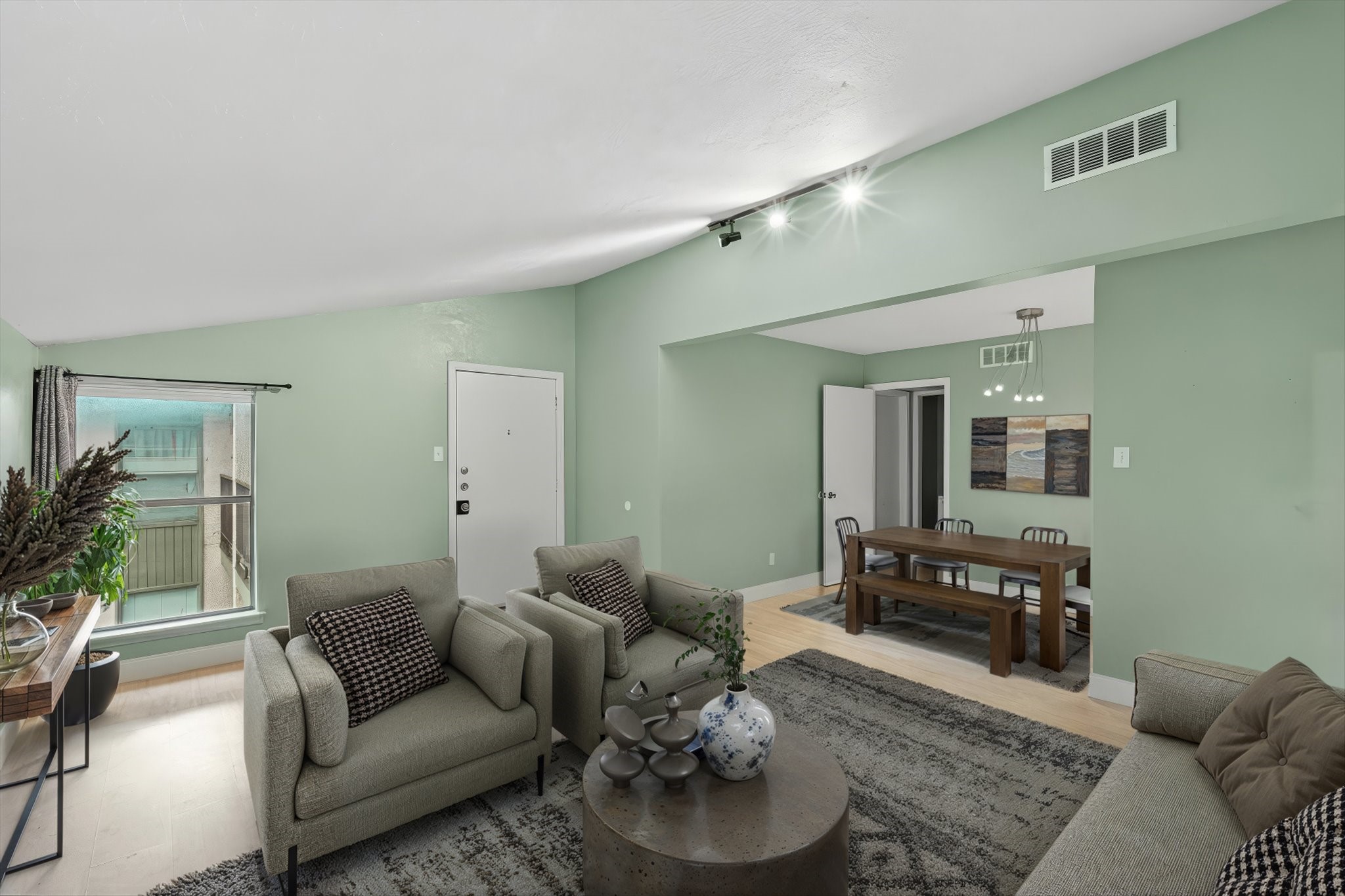 12824 Midway Road Dallas TX 75244