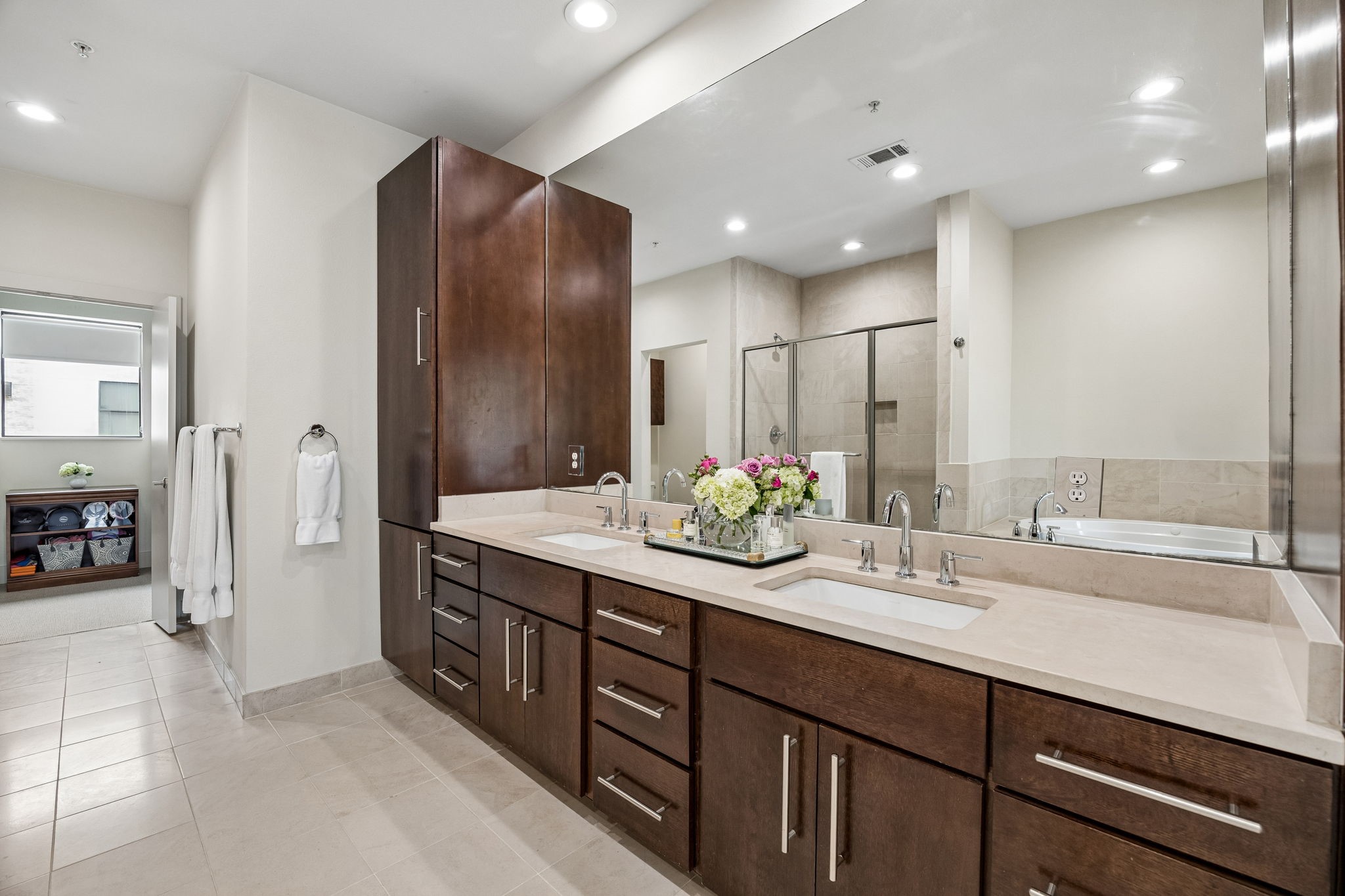4140 Newton Avenue Dallas TX 75219
