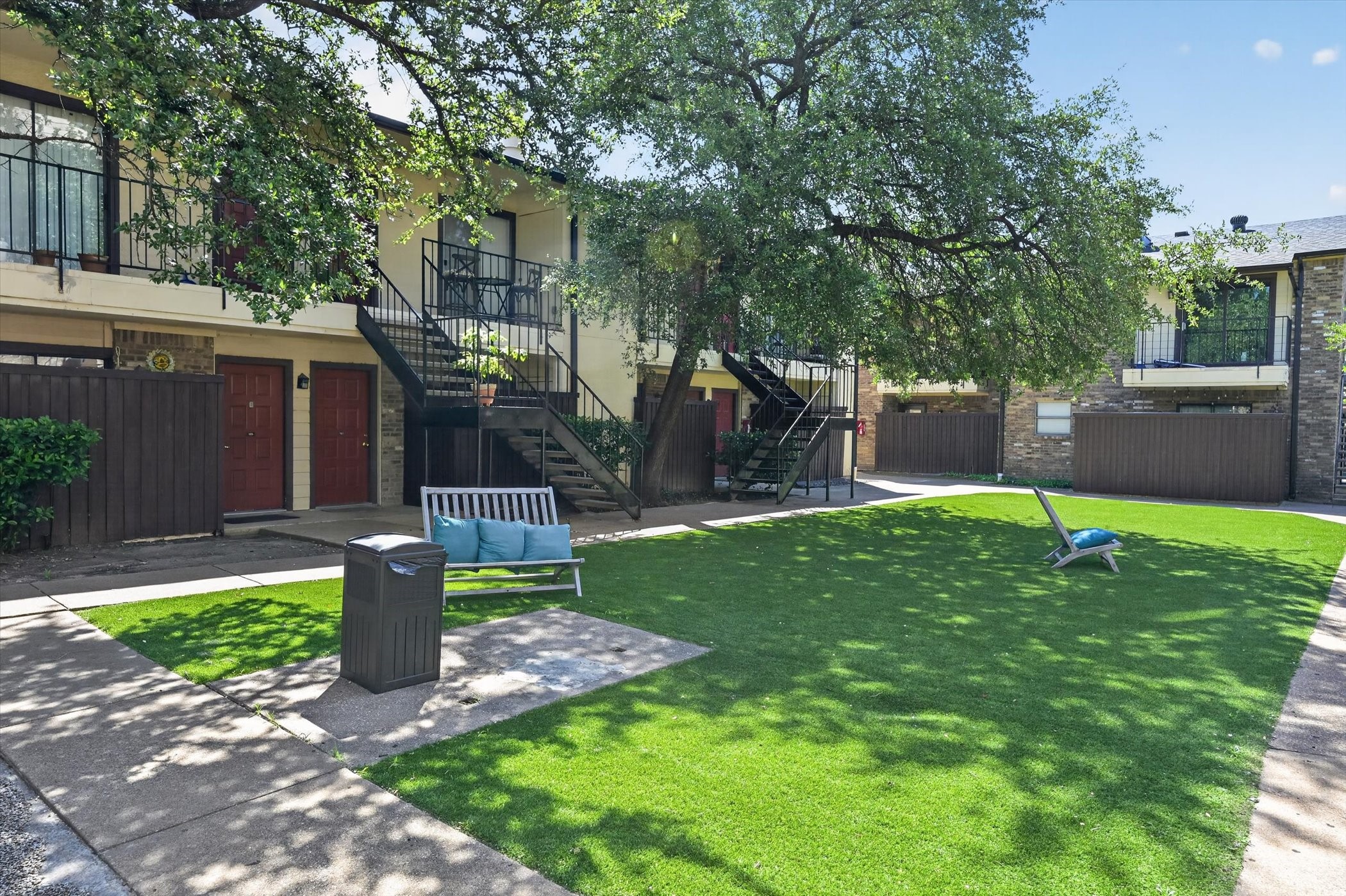 1810 N Garrett Avenue Dallas TX 75206