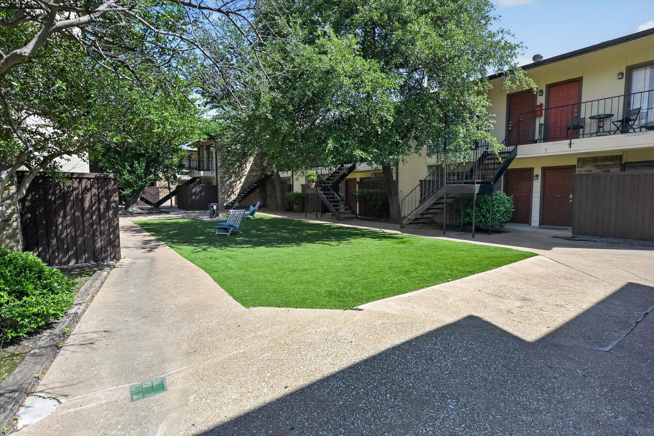 1810 N Garrett Avenue Dallas TX 75206