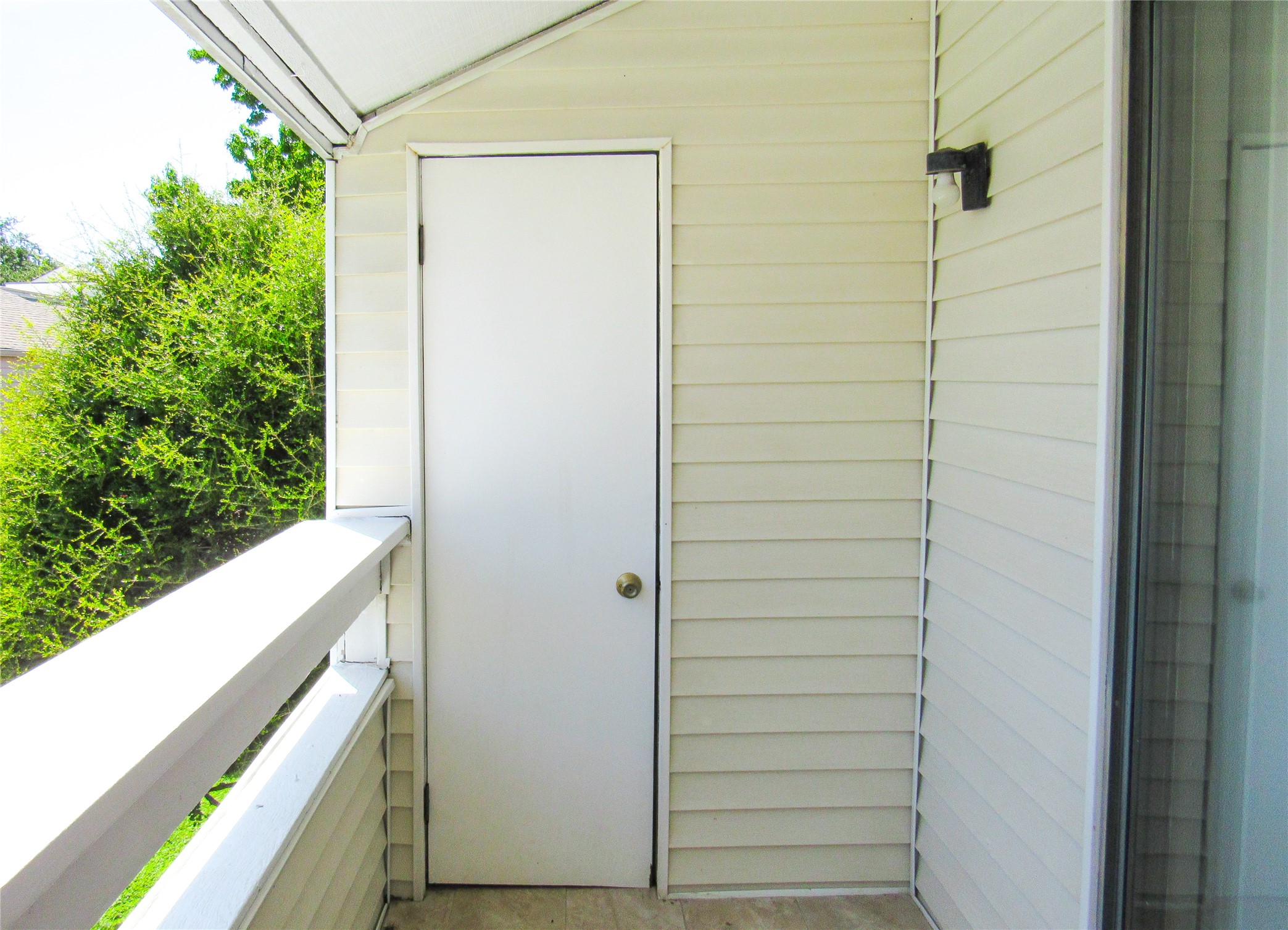 7431 Holly Hill Drive Dallas TX 75231