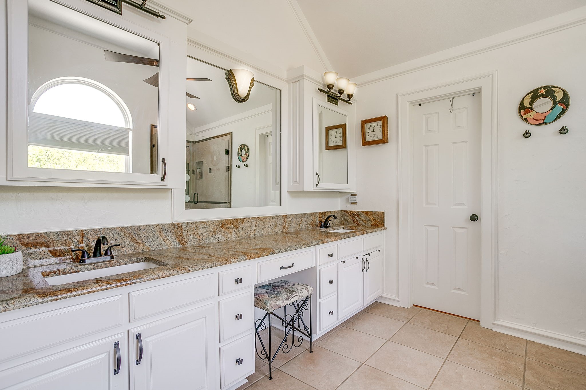 632 Lochngreen Trail Arlington TX 76012