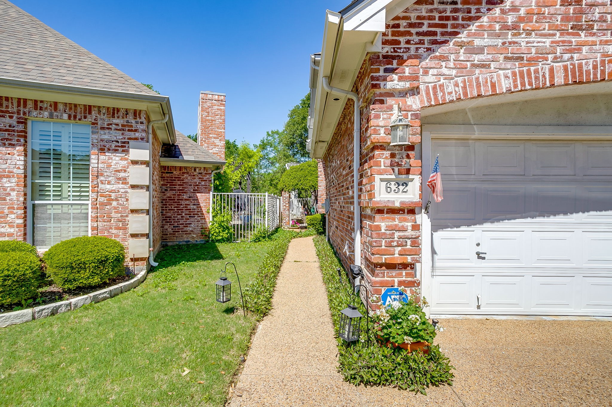632 Lochngreen Trail Arlington TX 76012