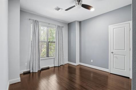 644 E Bluff Street Fort Worth TX 76102