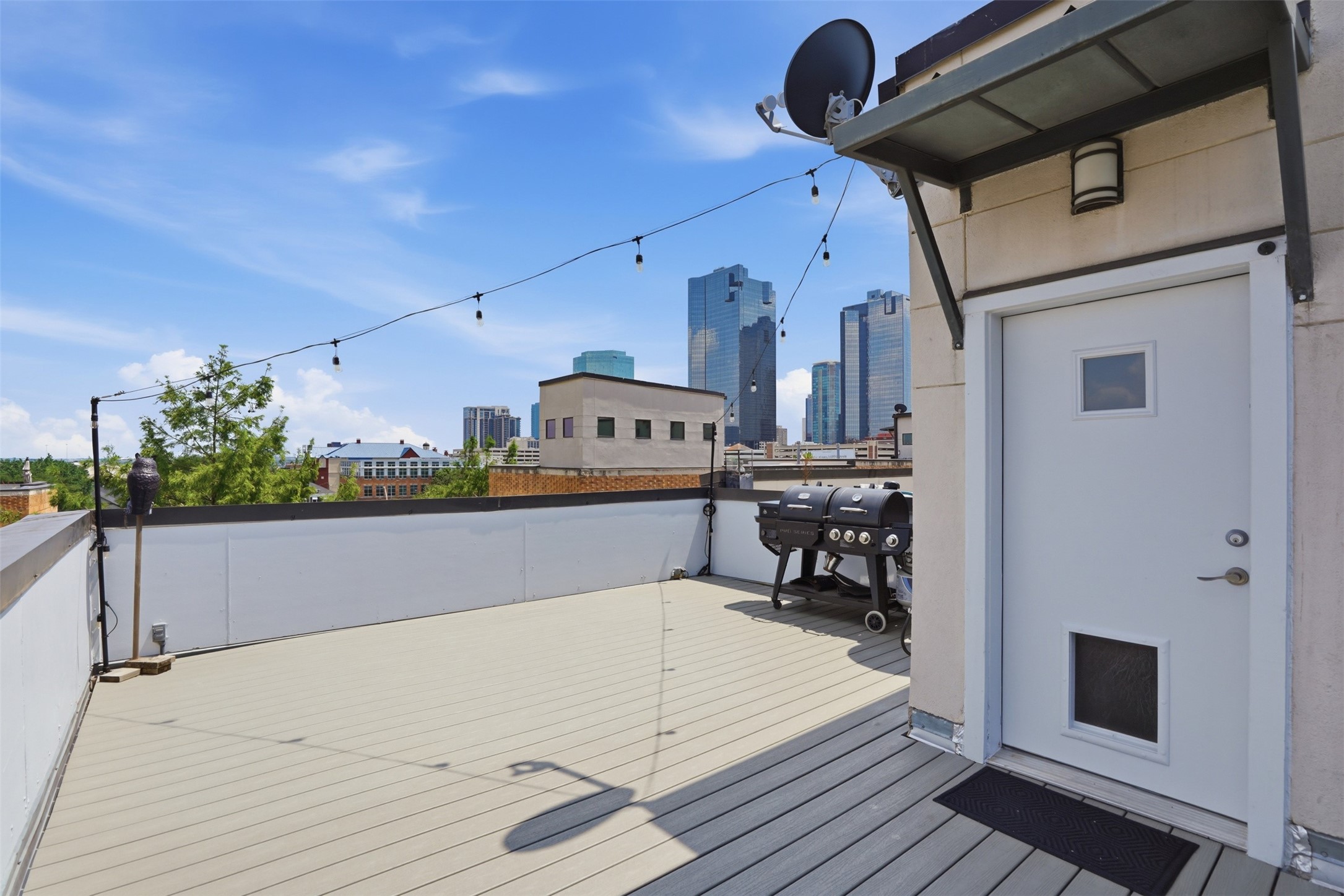 644 E Bluff Street Fort Worth TX 76102