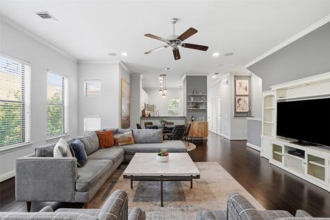644 E Bluff Street Fort Worth TX 76102