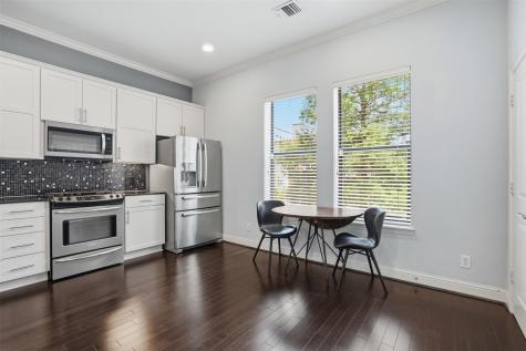 644 E Bluff Street Fort Worth TX 76102