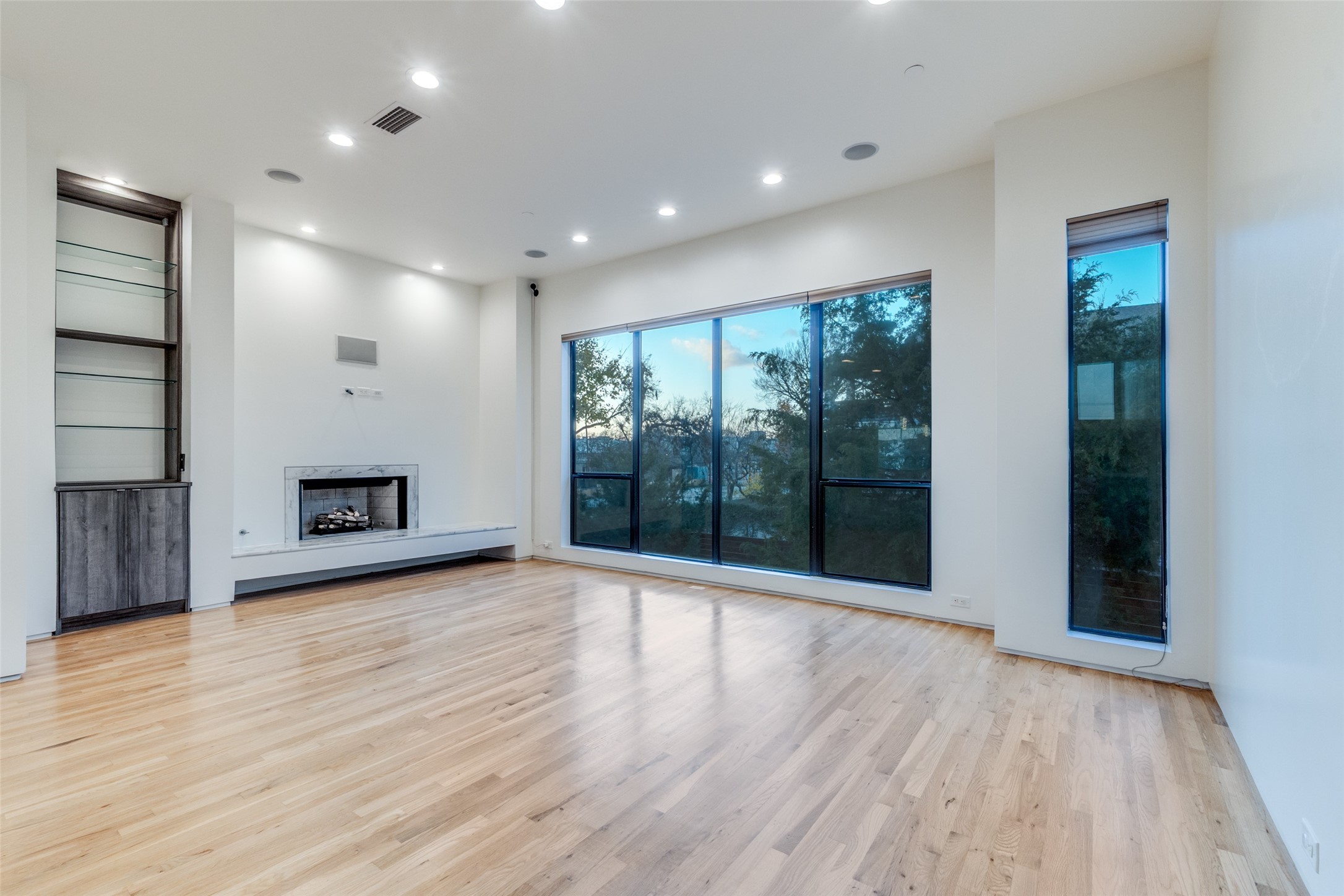 1505 N Haskell Avenue Dallas TX 75204