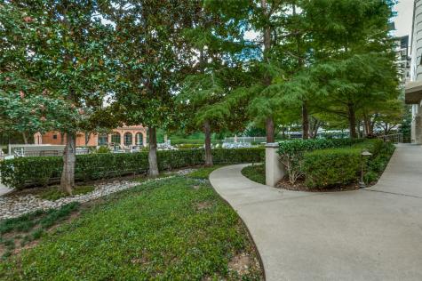 2828 Hood Street Dallas TX 75219
