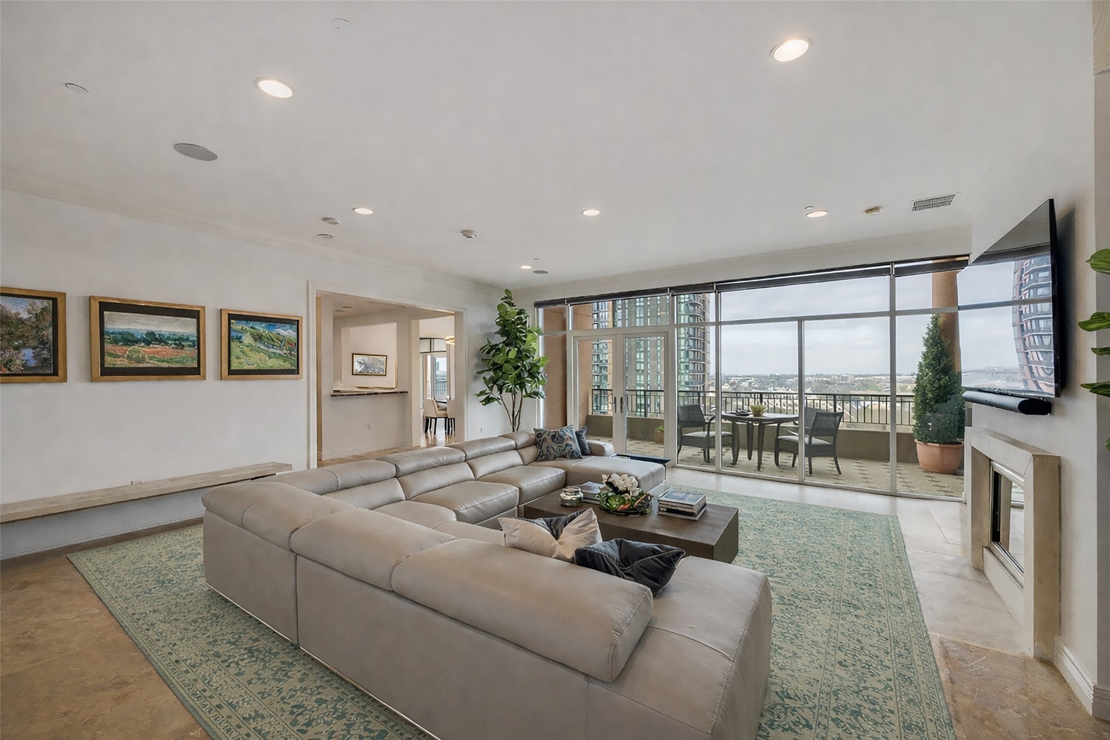 2828 Hood Street Dallas TX 75219