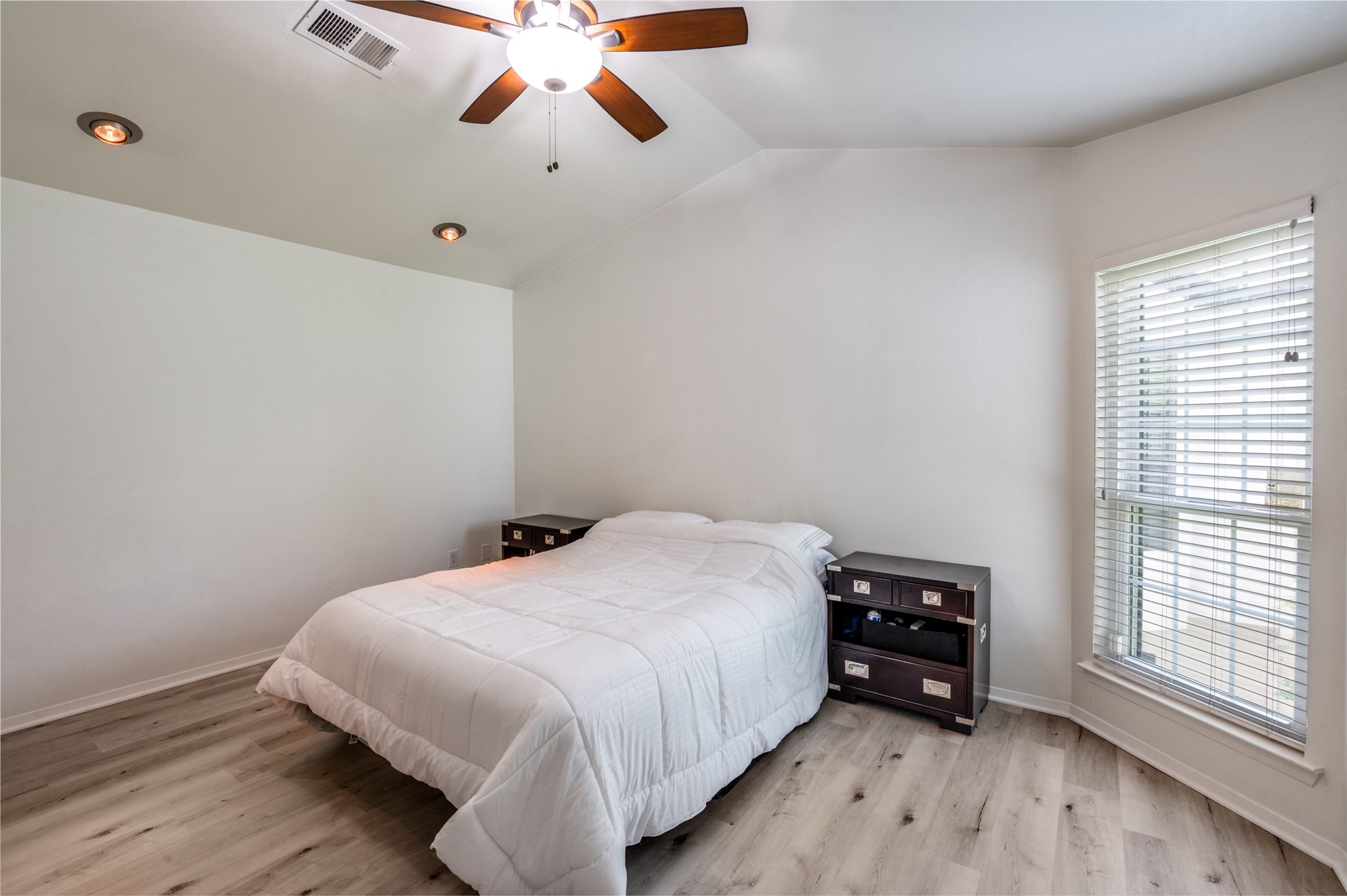 4132 Cole Avenue Dallas TX 75204