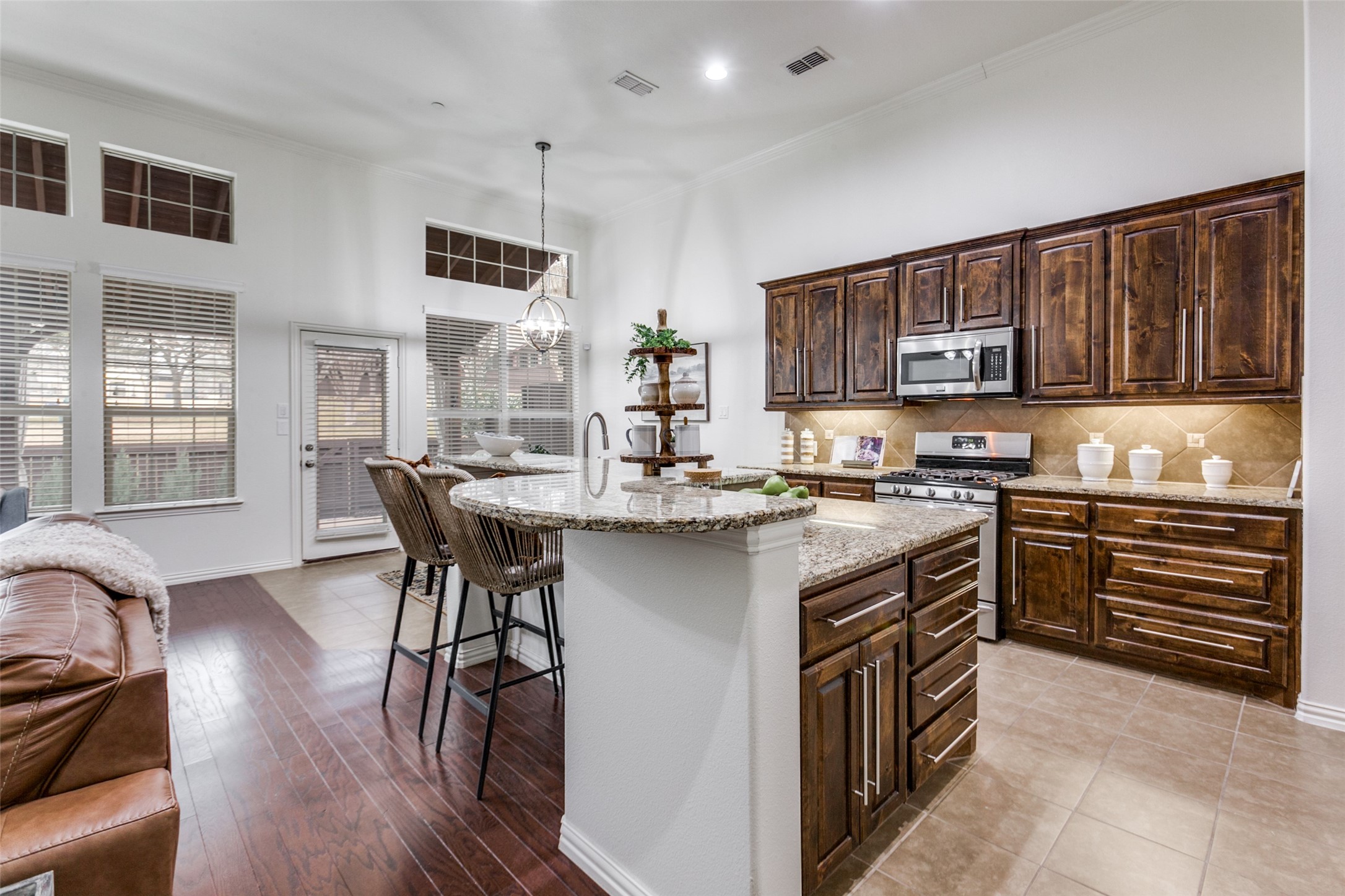 1907 Osprey Lane Garland TX 75044