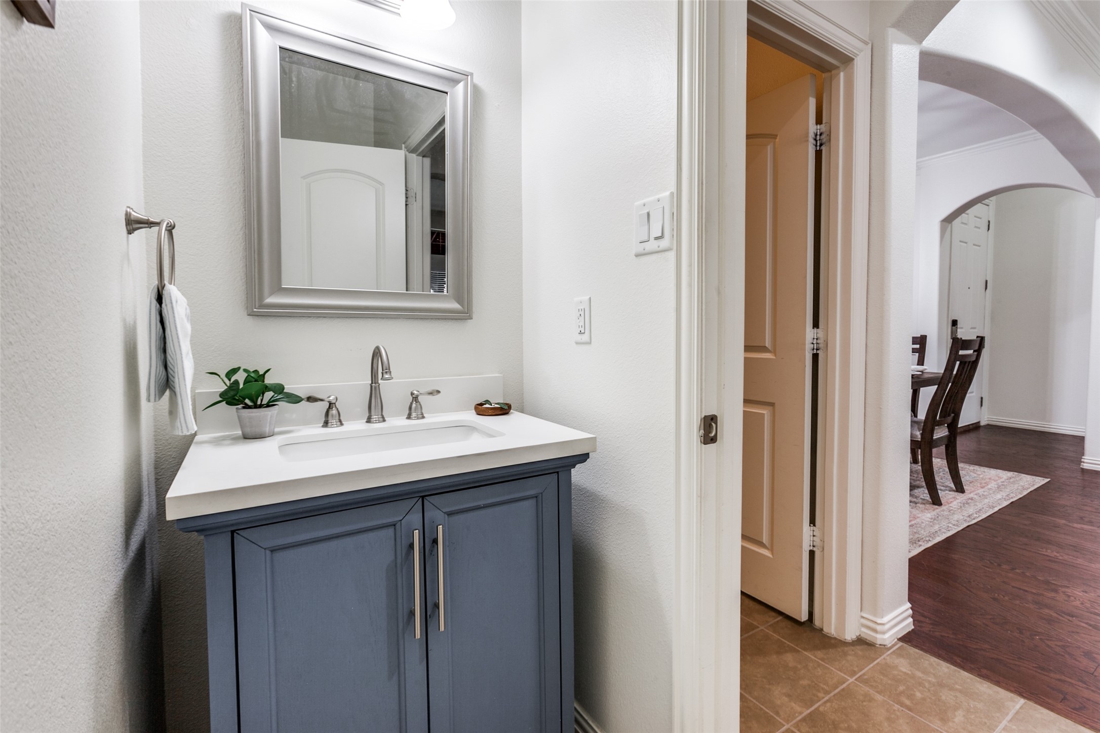 1907 Osprey Lane Garland TX 75044