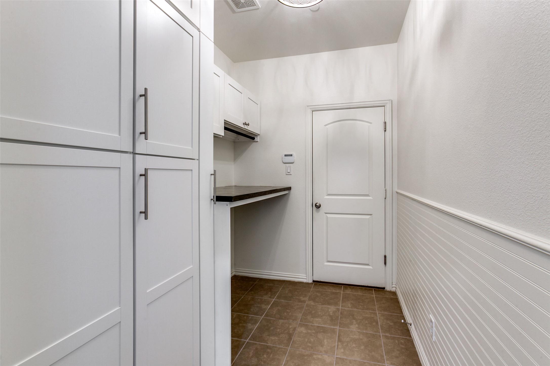 1907 Osprey Lane Garland TX 75044