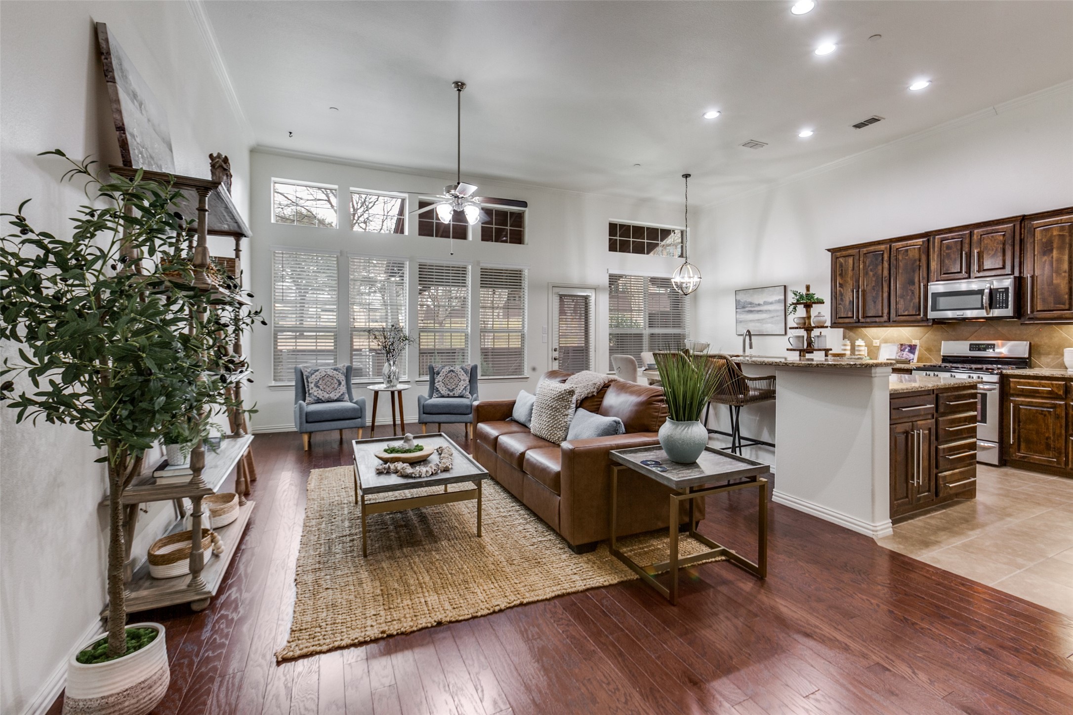 1907 Osprey Lane Garland TX 75044