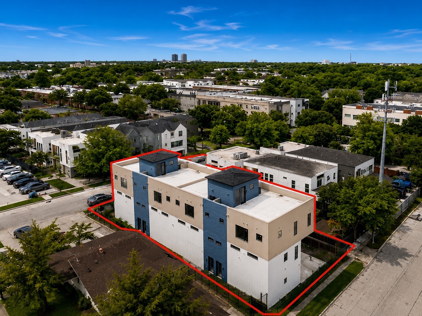 1319 Madrigal Parkway Dallas TX 75206