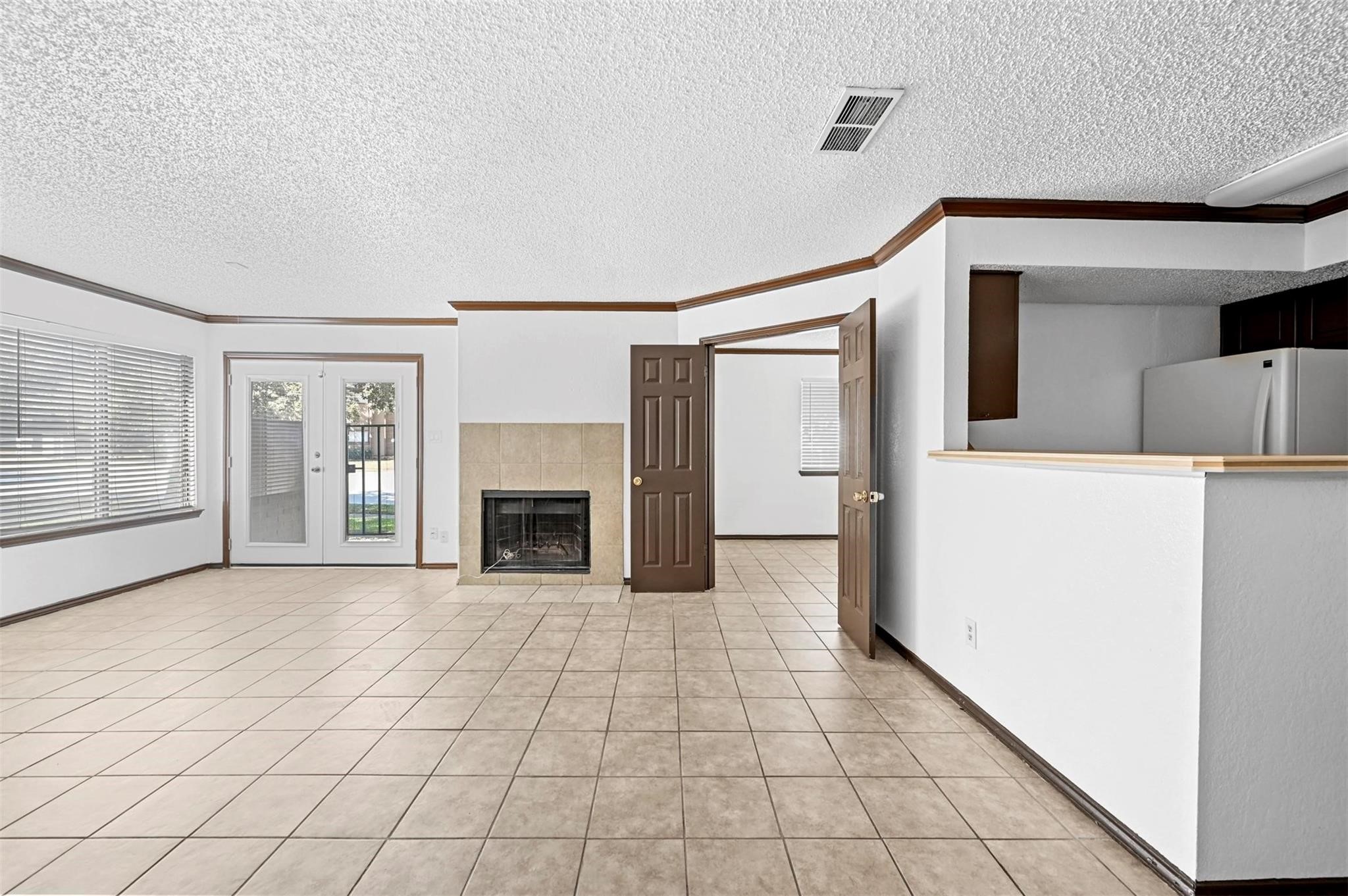 2314 Bamboo Drive Arlington TX 76006