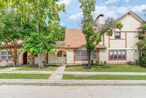 2047 Clubview Drive Carrollton TX 75006
