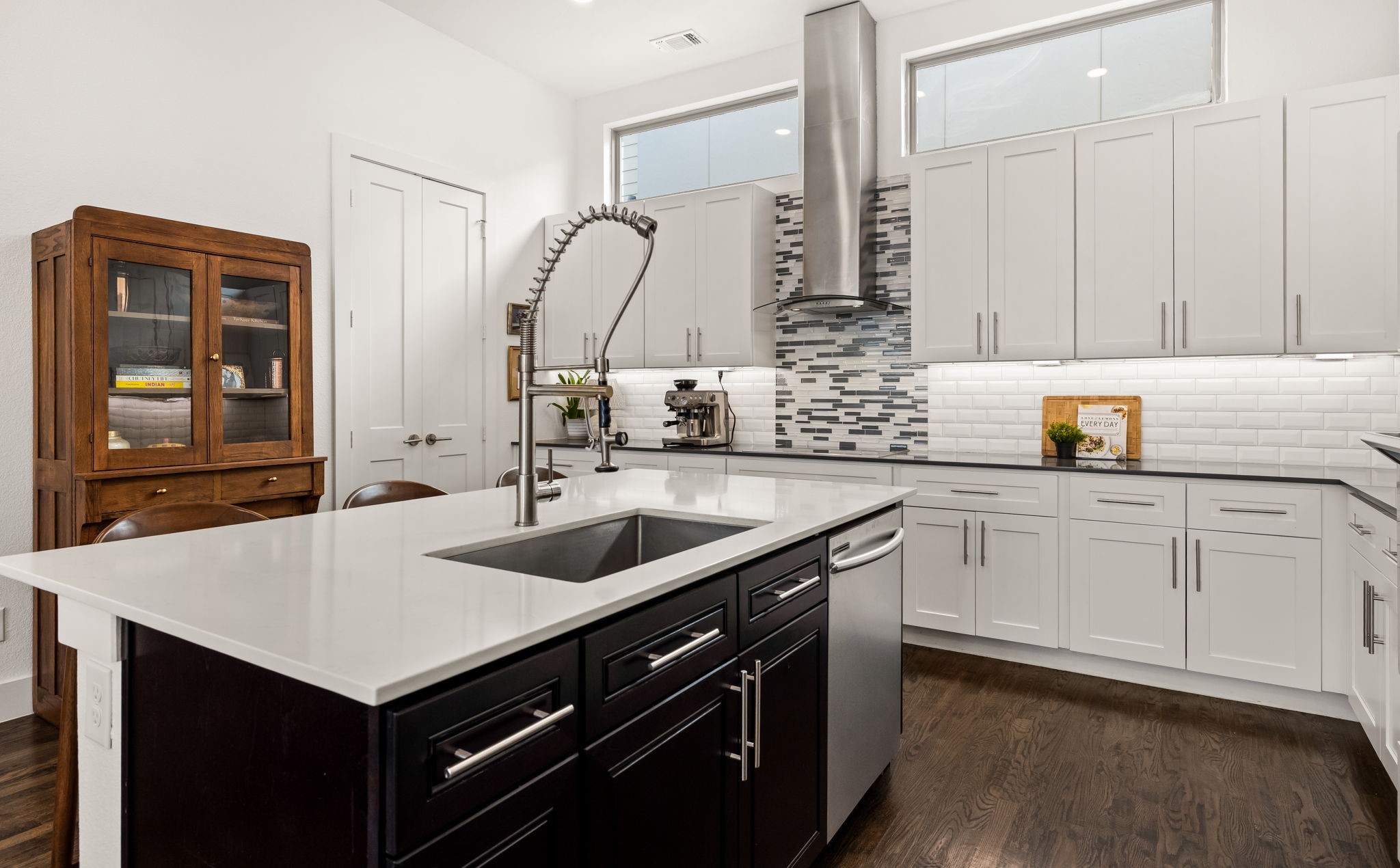 4222 Roseland Avenue Dallas TX 75204
