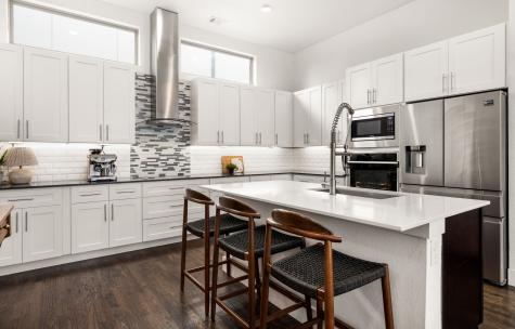 4222 Roseland Avenue Dallas TX 75204