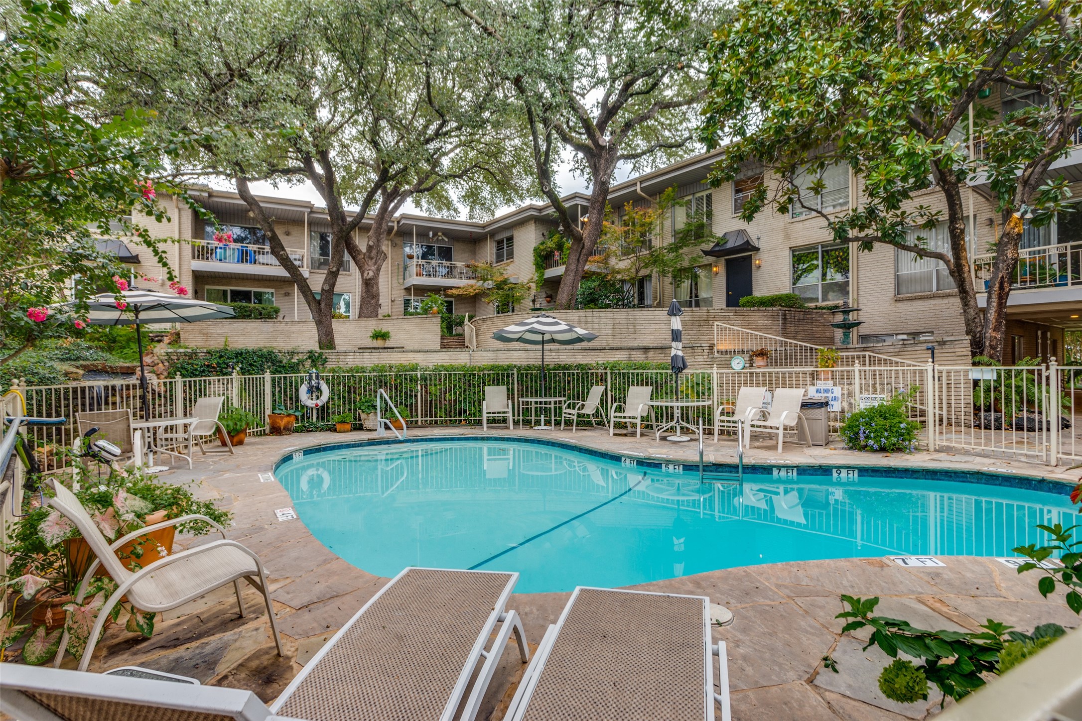2301 Ridgmar Plaza Fort Worth TX 76116