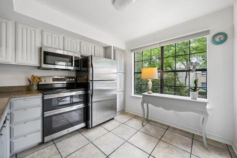7640 W Greenway Boulevard Dallas TX 75209