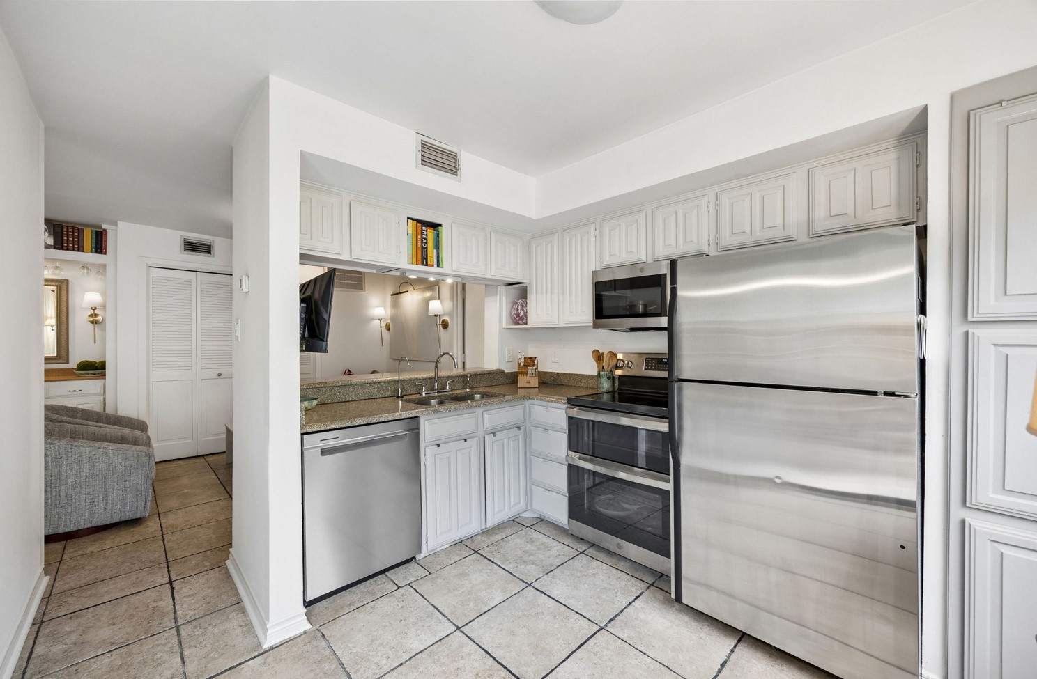 7640 W Greenway Boulevard Dallas TX 75209