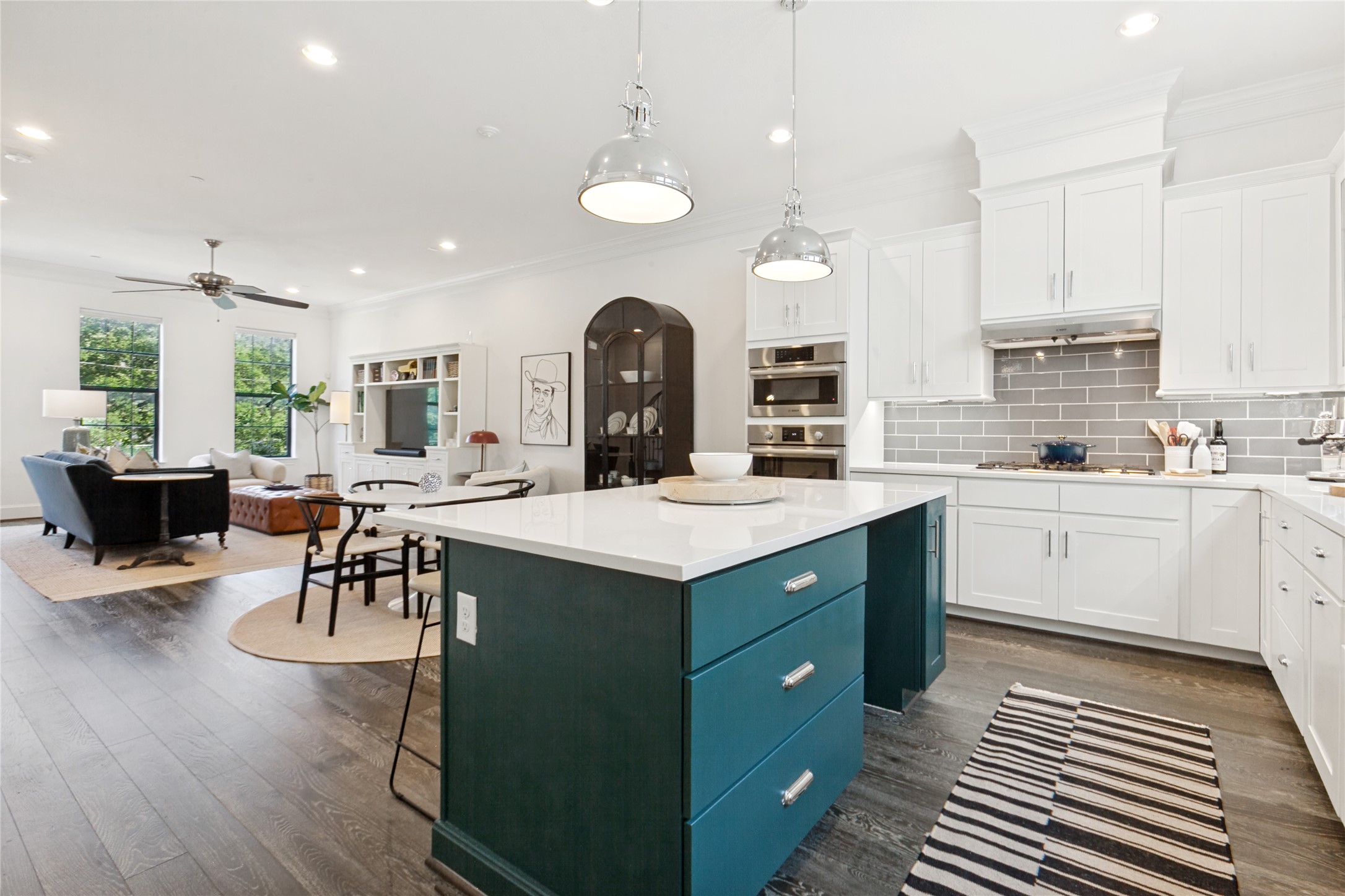 7333 Valley View Lane Dallas TX 75240