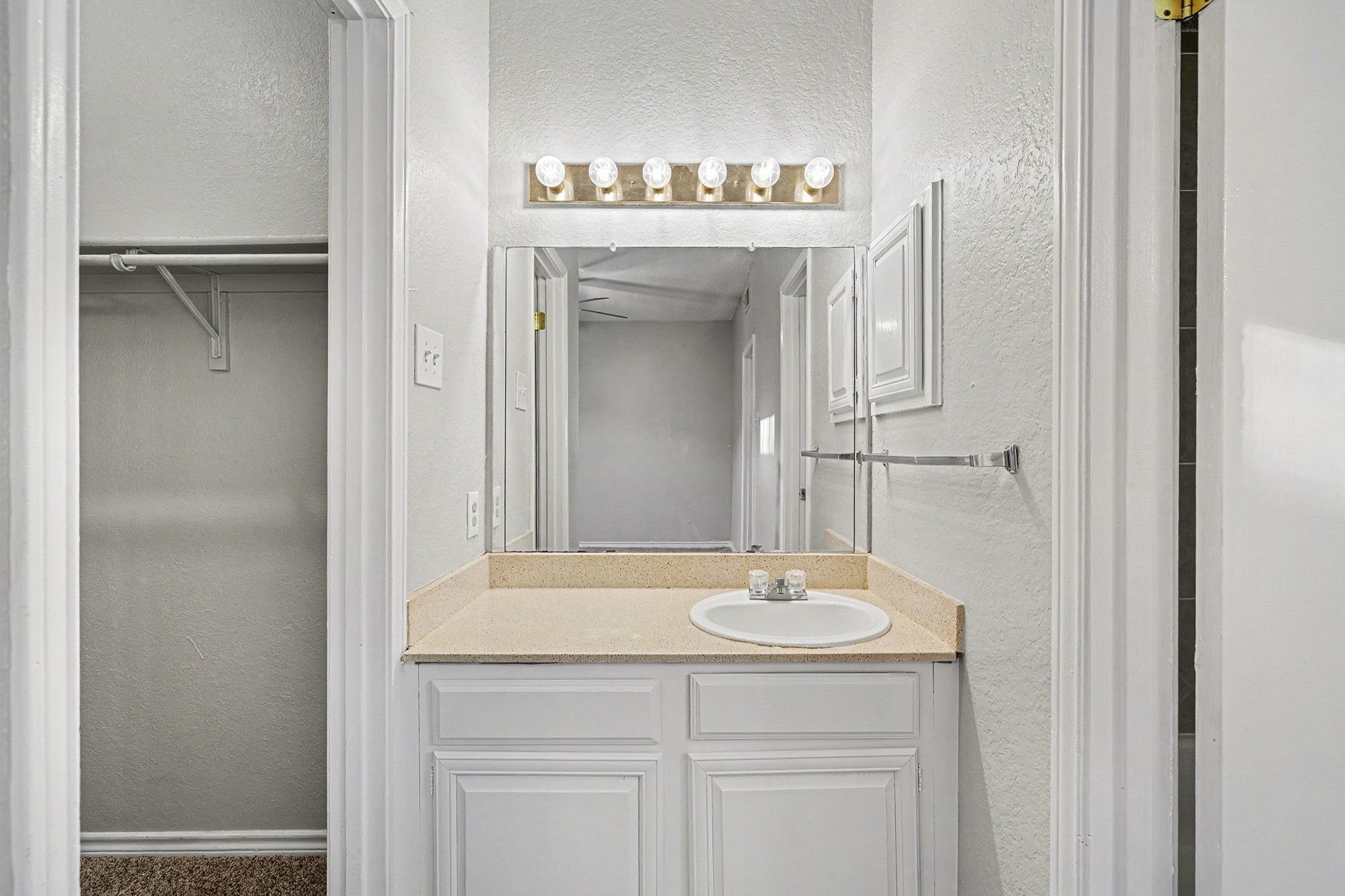 3641 W Northgate Drive Irving TX 75062