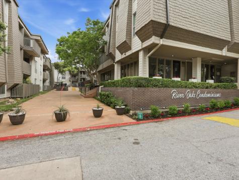 4851 Cedar Springs Road Dallas TX 75219