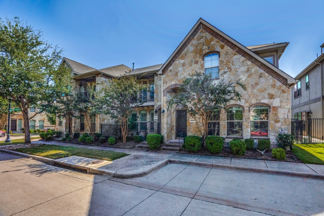 8609 Whitehead Street Mckinney TX 75070