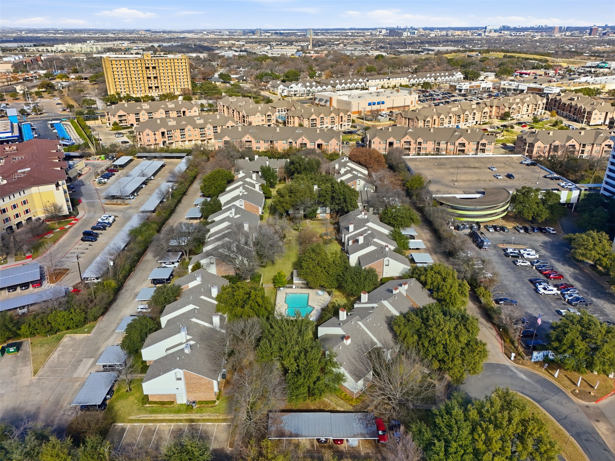 2535 Wedglea Drive Dallas TX 75211
