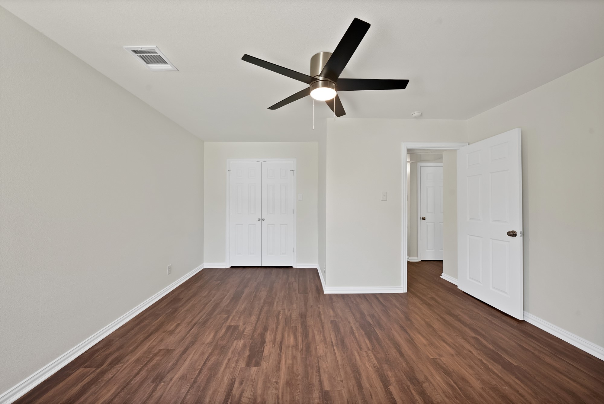 1204 Calico Lane Arlington TX 76011