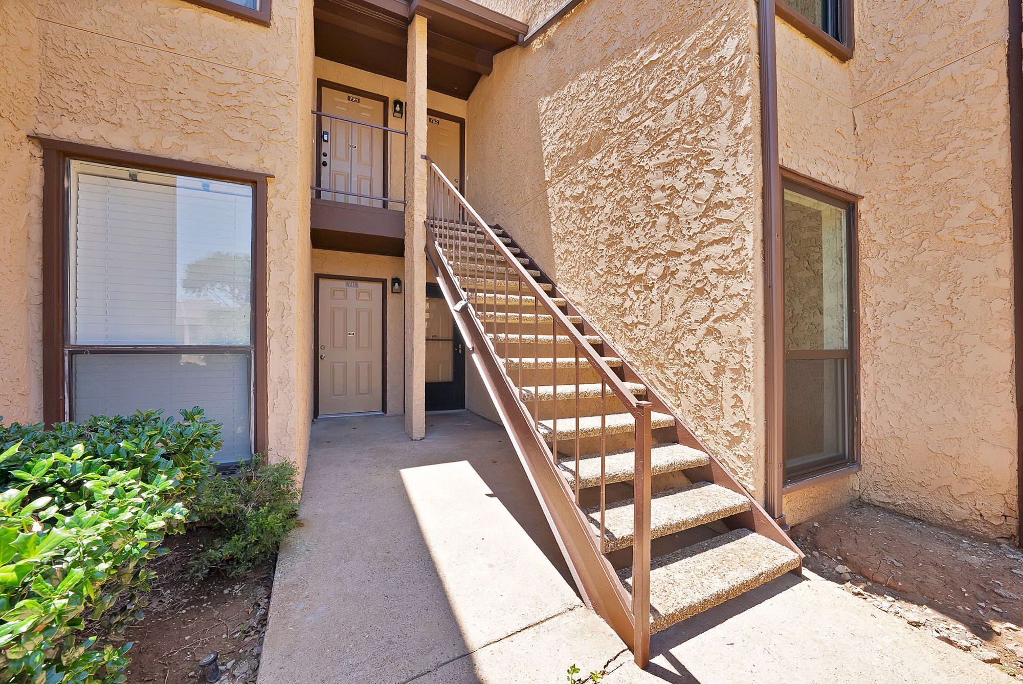 1204 Calico Lane Arlington TX 76011