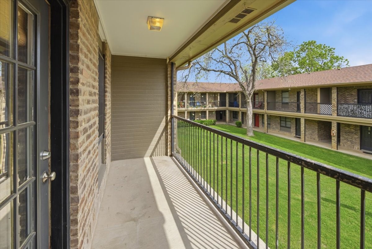 1226 Baylor Avenue Waco TX 76706